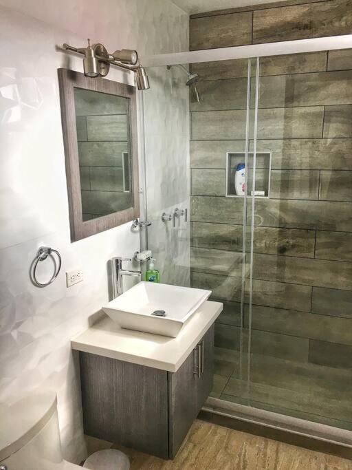 Rooftop Penthouse 3 Bedrooms, Sleeps 8! Cancun Exterior photo